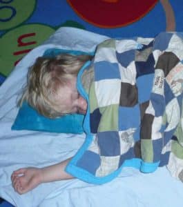 Repatchit, patchwork personnalisé : Une petite couverture pour mon fils pour son temps calme à la maternelle