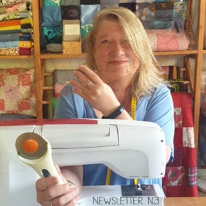 Tanja de Repatchit avec les outils pour créer le patchwork